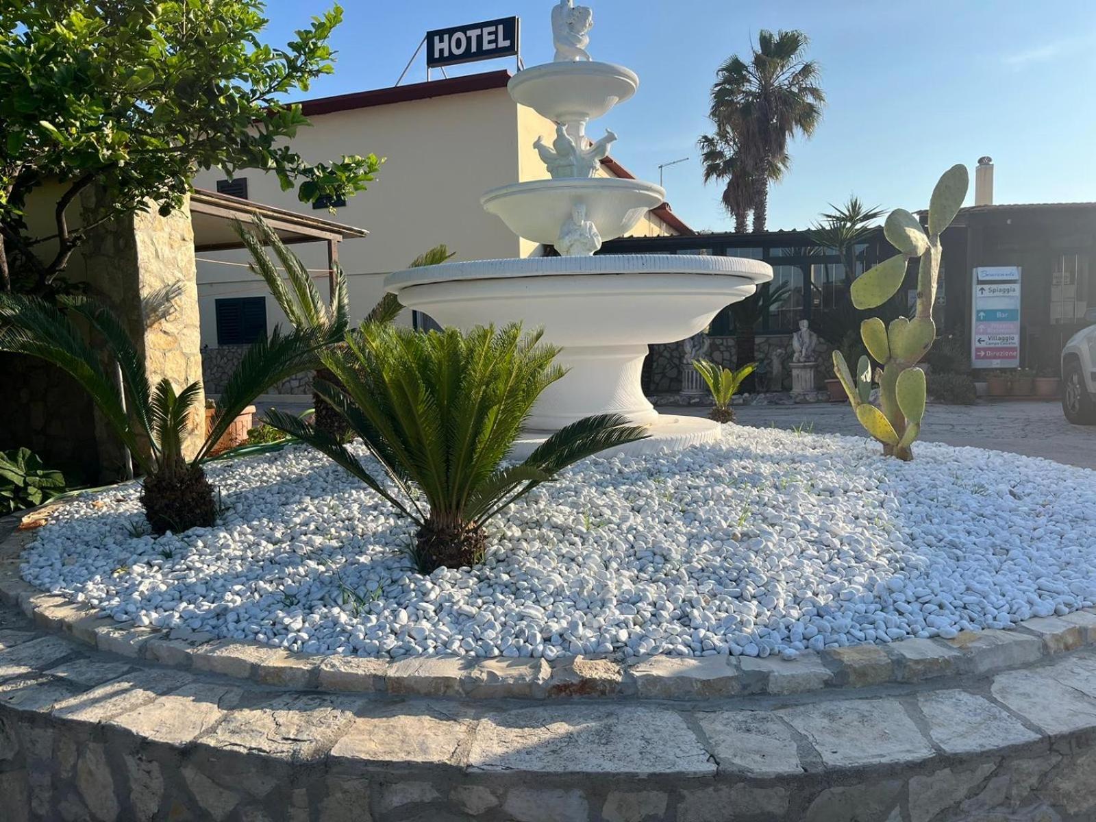 Villa Nicole Margherita Di Savoia Ngoại thất bức ảnh